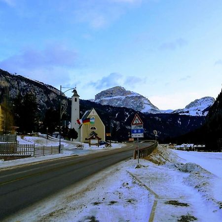 Casamau Studio Campitello di Fassa Exterior foto